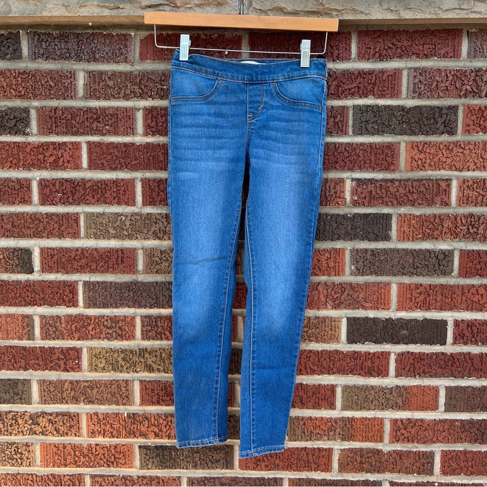 Levi’s Medium Blue Mid Rise Pull On Jeggings Jeans